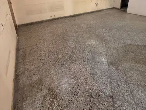 Local en Alquiler en Villa Luzuriaga, Partido de La Matanza