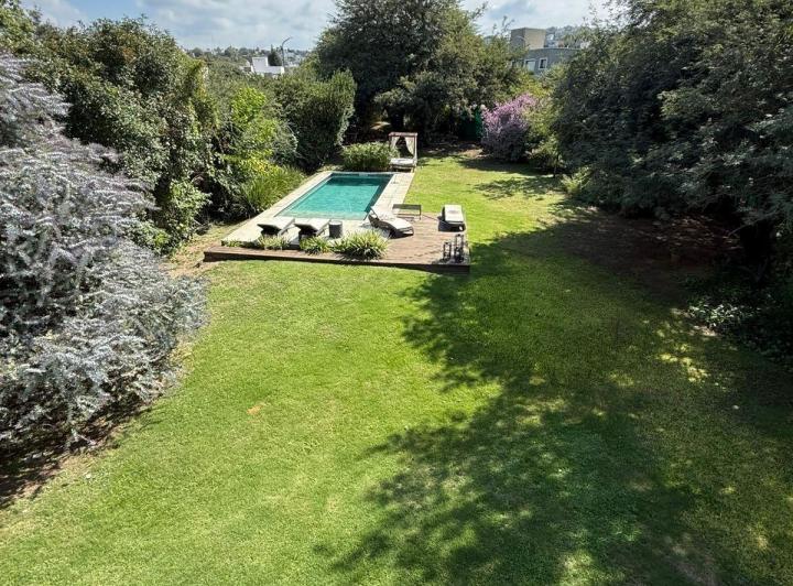 Casa · 1500m² · 3 Dormitorios