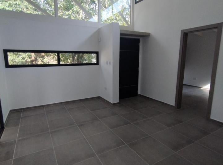 Casa · 142m² · 5 Ambientes · 2 Cocheras