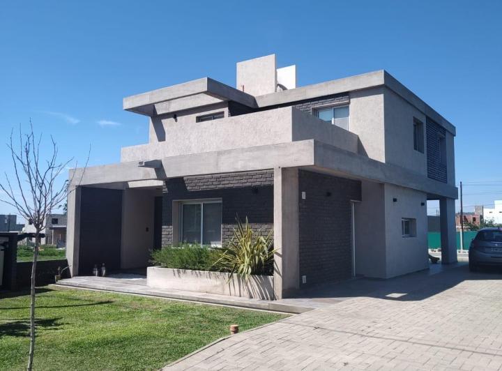 Casa · 171m² · 5 Ambientes