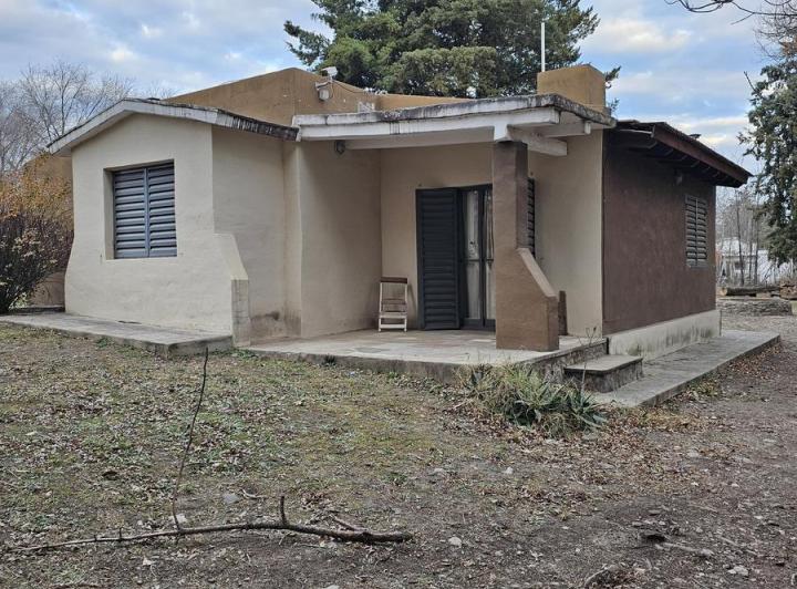 Casa · 1200m² · 3 Ambientes