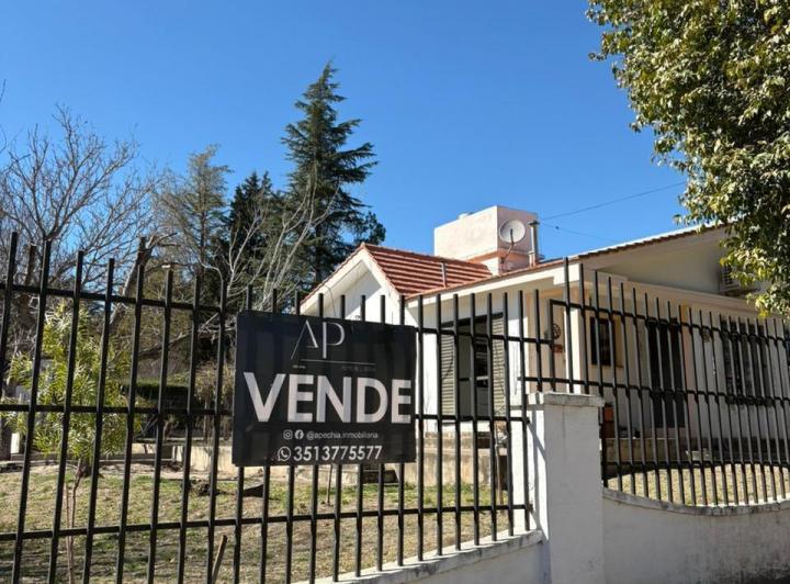 Casa · 112m² · 3 Dormitorios · 1 Cochera