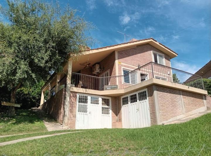 Casa · 160m² · 4 Ambientes