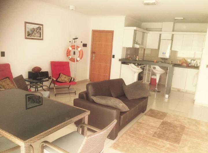 Departamento · 2 Dormitorios · 1 Cochera