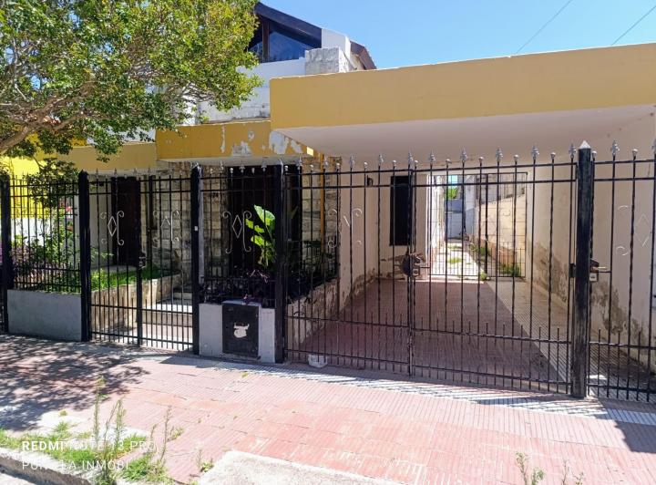 Casa · 159m² · 5 Ambientes · 1 Cochera