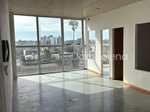 Oficina en Alquiler en Centro  - Moreno, Moreno