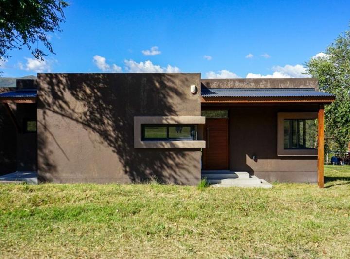 Casa · 100m² · 4 Ambientes
