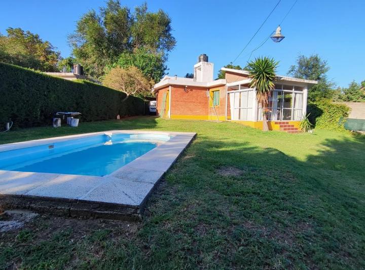 Casa · 130m² · 3 Ambientes · 1 Cochera