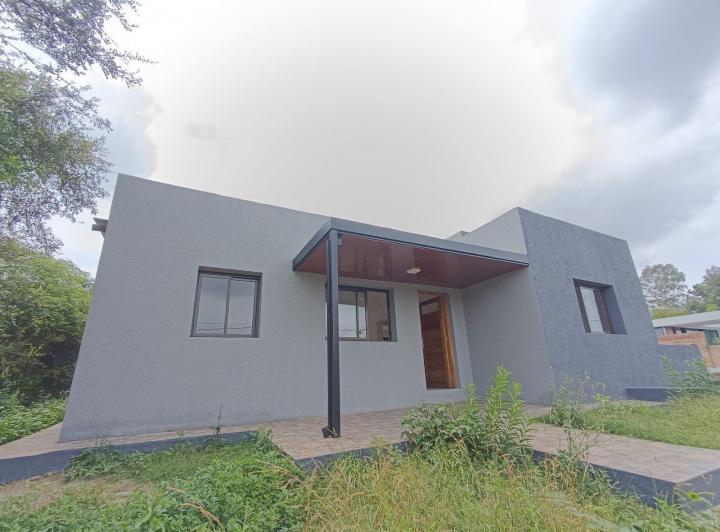 Casa · 102m² · 6 Ambientes