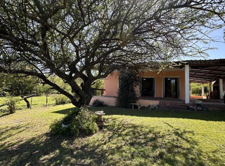Casa · 225m² · 3 Ambientes
