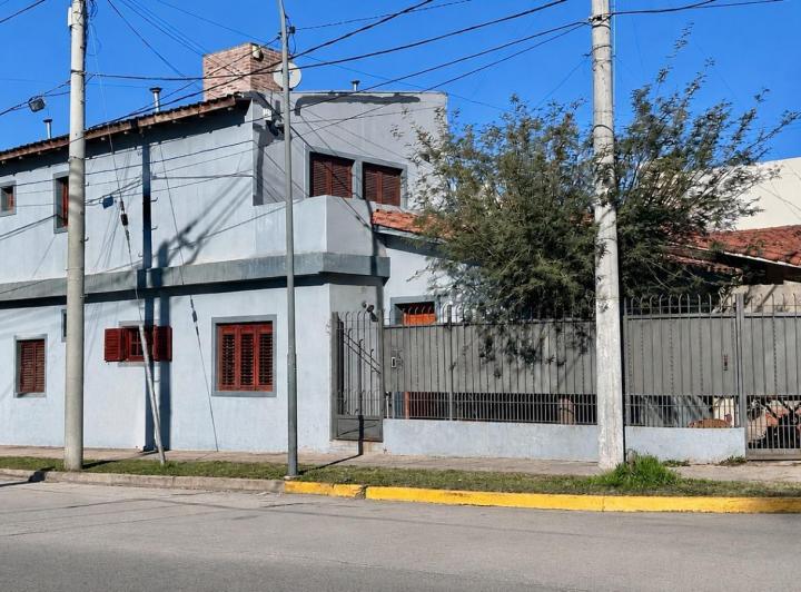 Casa · 150m² · 5 Ambientes · 1 Cochera