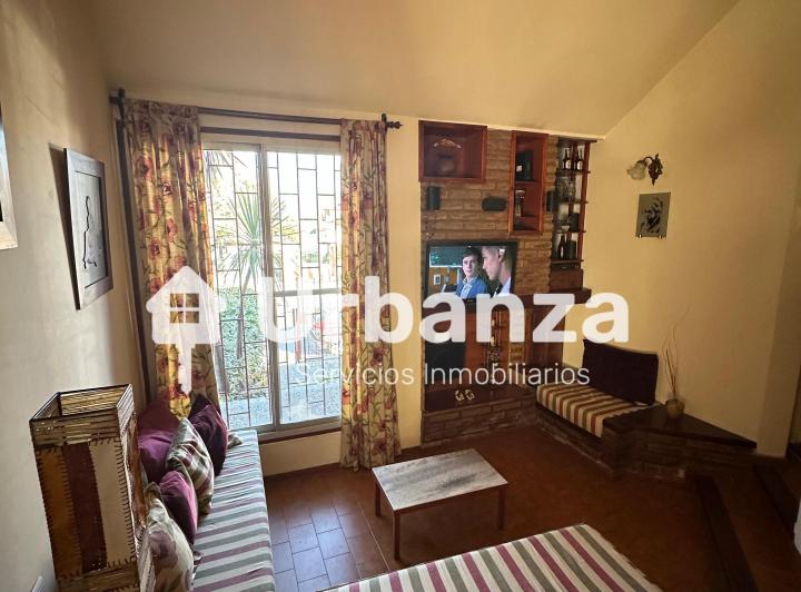 Casa · 108m² · 4 Ambientes · 2 Cocheras