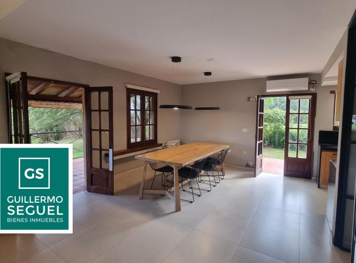Casa · 309m² · 6 Ambientes · 2 Cocheras
