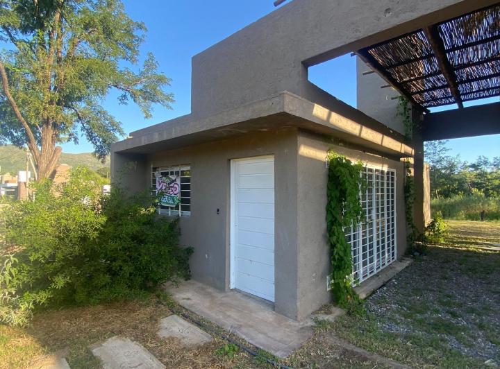 Casa · 70m² · 3 Ambientes · 1 Cochera