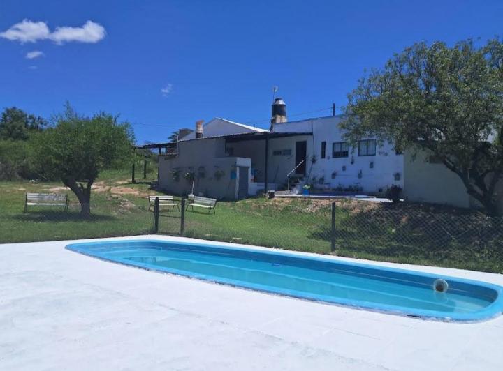 Casa · 140m² · 7 Ambientes · 5 Cocheras