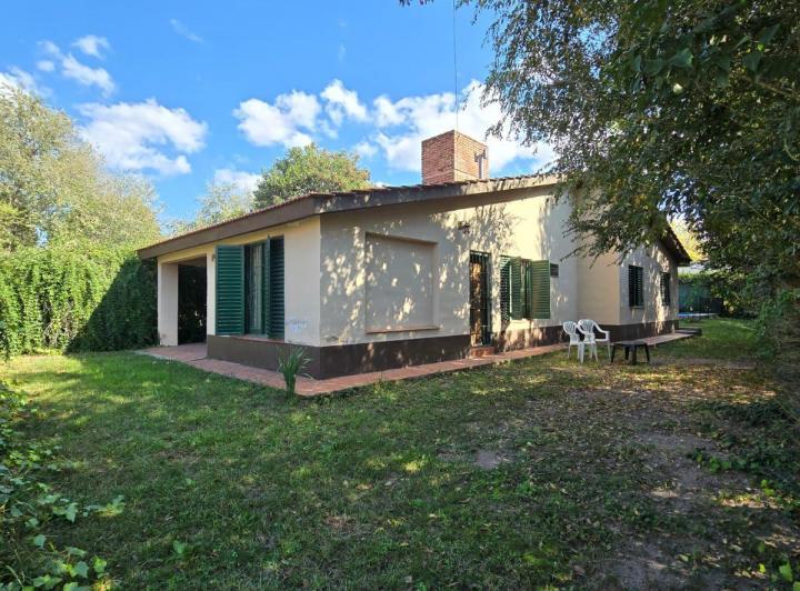 Casa · 140m² · 4 Ambientes · 1 Cochera