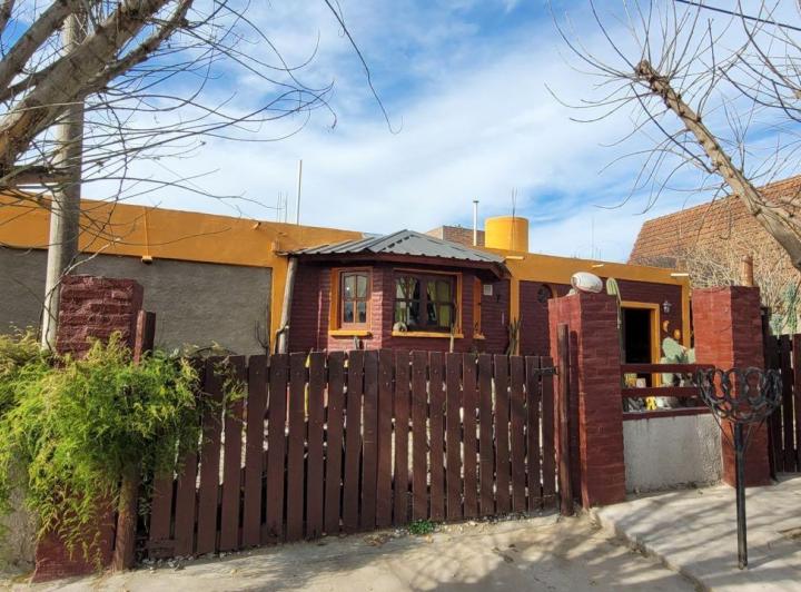 Casa · 75m² · 1 Dormitorio · 1 Cochera