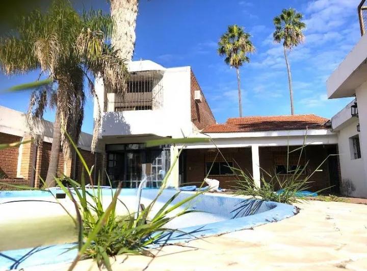Casa · 426m² · 8 Ambientes