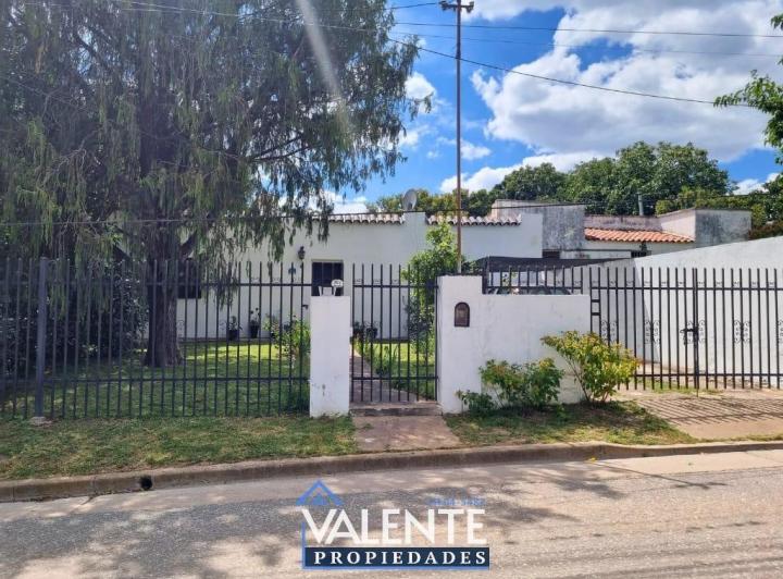 Casa · 412m² · 4 Ambientes