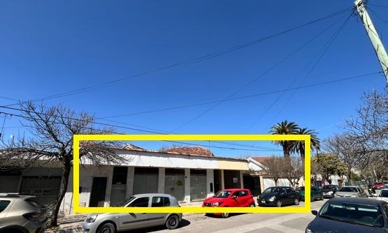 Casa · 331m² · 5 Ambientes · 1 Cochera