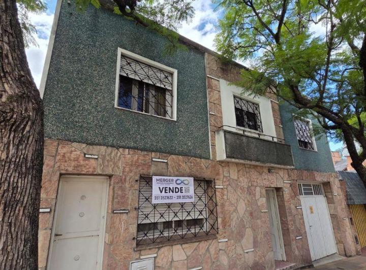 Casa · 350m² · 1 Ambiente