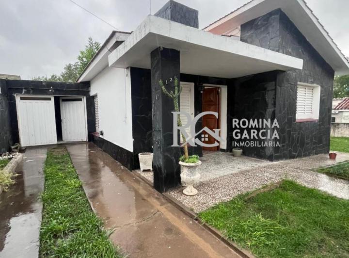 Casa · 180m² · 5 Ambientes · 1 Cochera