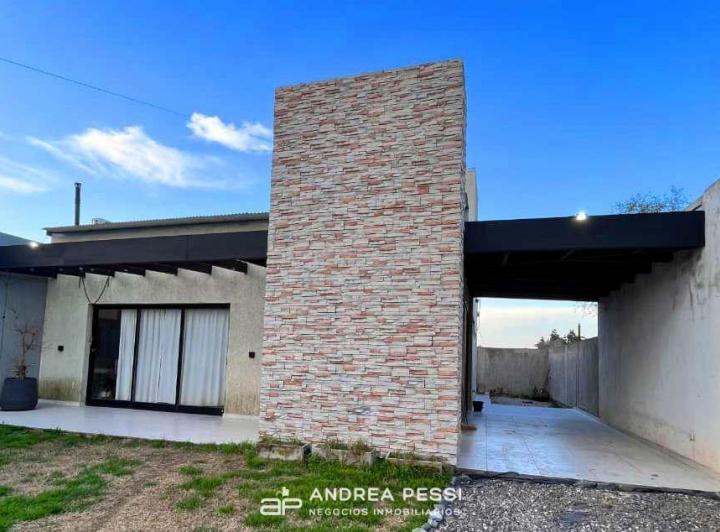 Casa · 105m² · 5 Ambientes