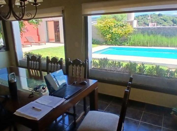 Casa · 700m² · 6 Ambientes · 3 Cocheras