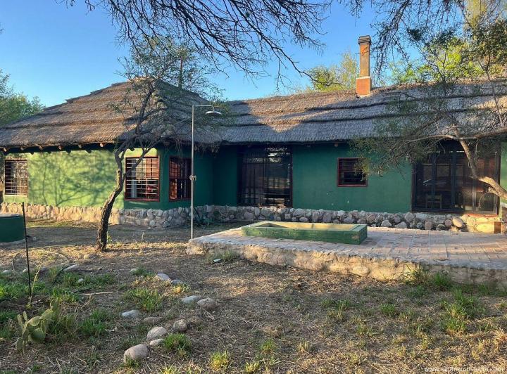 Casa · 150m² · 5 Ambientes · 1 Cochera