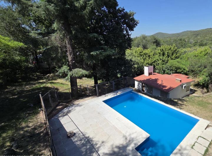 Casa · 126m² · 5 Ambientes · 2 Cocheras
