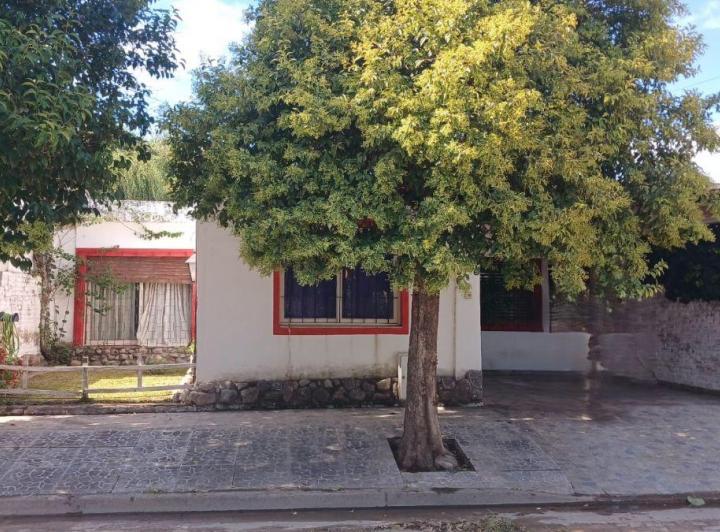 Casa · 88m² · 6 Ambientes