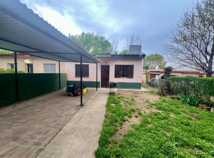 Casa · 90m² · 1 Ambiente · 2 Cocheras
