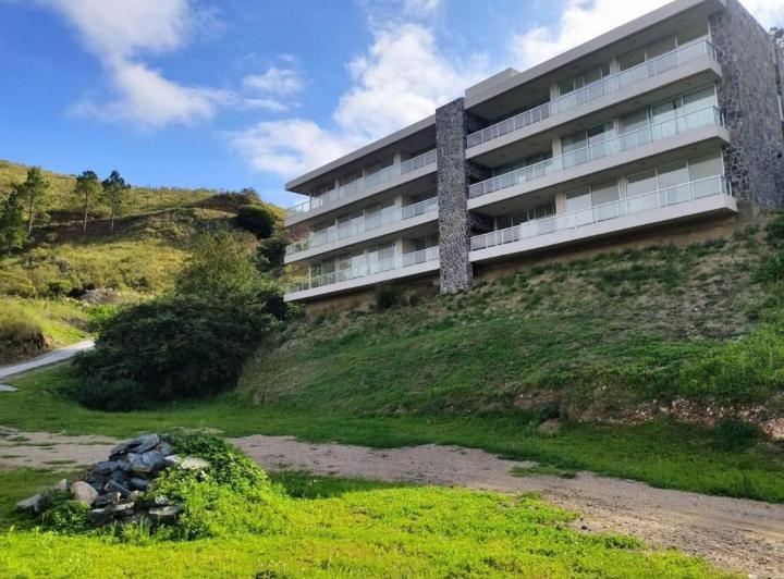 Departamento · 125ha · 3 Ambientes · 2 Cocheras