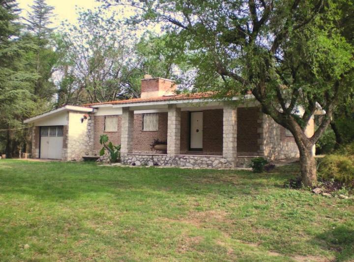 Casa · 2968m² · 3 Ambientes · 1 Cochera