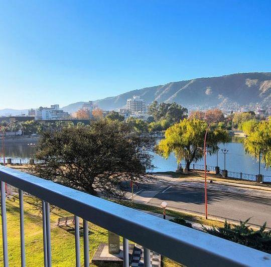 Departamento · 90m² · 4 Ambientes · 1 Cochera