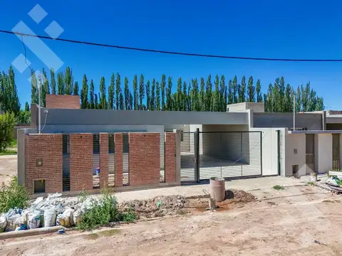 Casa en Venta en Centenario, Confluencia