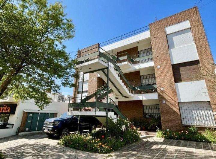 Departamento · 431m² · 18 Ambientes · 4 Cocheras