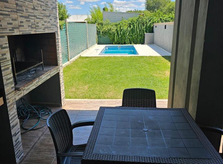 Casa · 160m² · 5 Ambientes