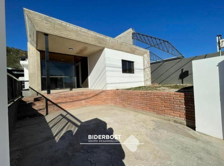 Casa · 85ha · 3 Ambientes