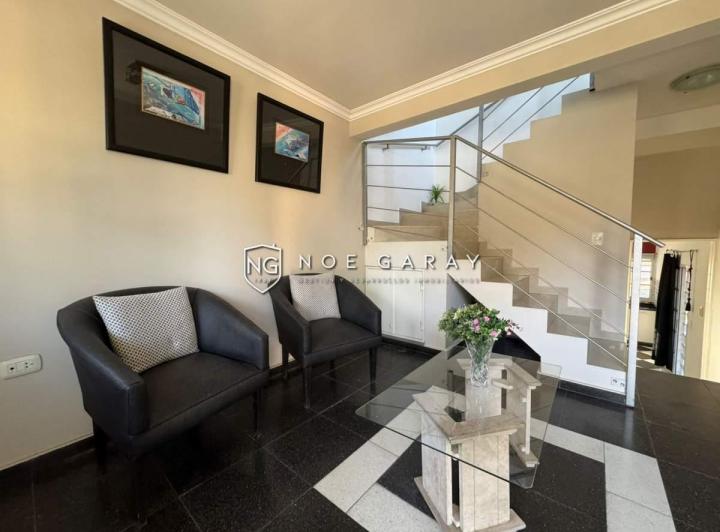 Casa · 131m² · 2 Ambientes · 1 Cochera
