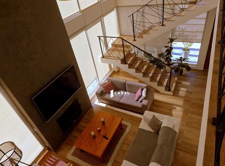 Casa · 464m² · 5 Ambientes · 2 Cocheras