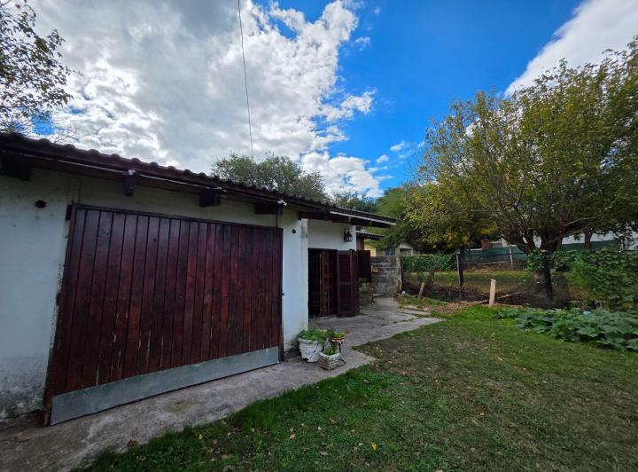 Casa · 450m² · 3 Dormitorios · 1 Cochera