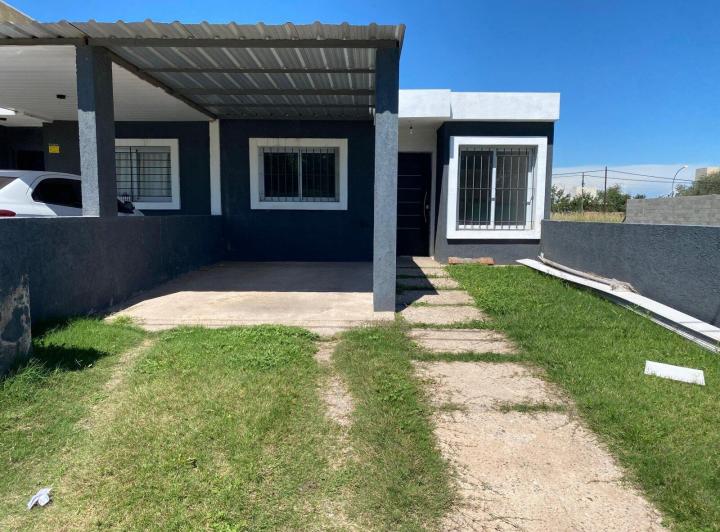 Casa · 100m² · 5 Ambientes · 1 Cochera
