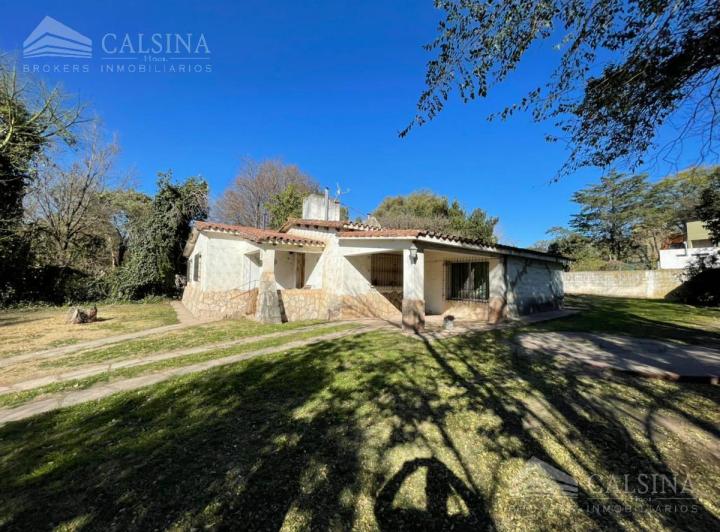 Casa · 180m² · 3 Dormitorios · 1 Cochera