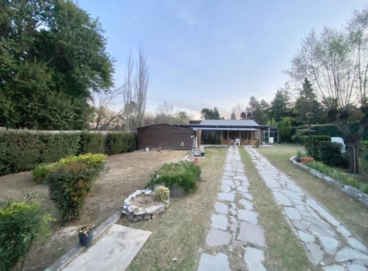 Casa · 289m² · 8 Ambientes · 1 Cochera