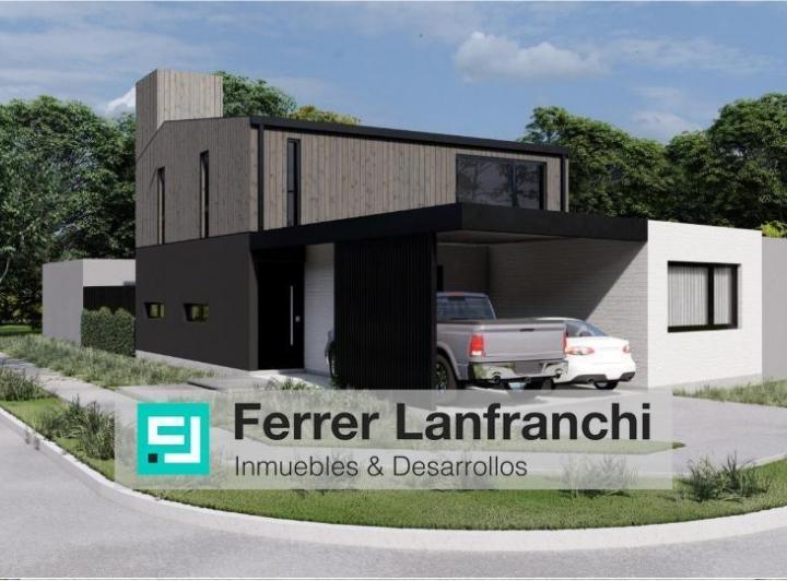 Casa · 245m² · 12 Ambientes · 2 Cocheras