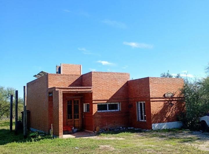 Casa · 140m² · 5 Ambientes