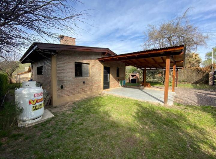 Casa · 101m² · 3 Ambientes · 2 Cocheras