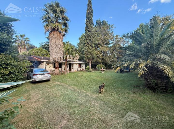 Casa · 179m² · 2 Dormitorios