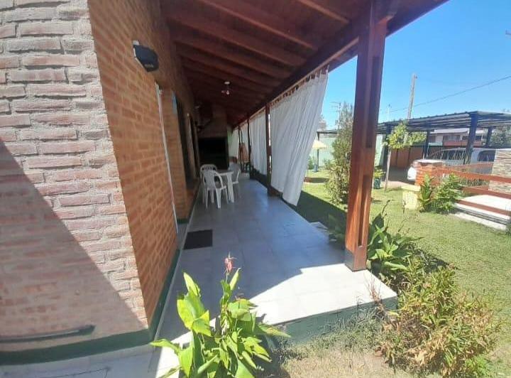 Casa · 600m² · 4 Ambientes · 4 Cocheras